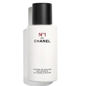 No 1 de Chanel Red Camellia Powder-To-Foam Cleanser